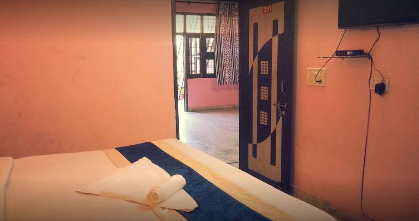 Hotel Golden Palace, New Delhi 4